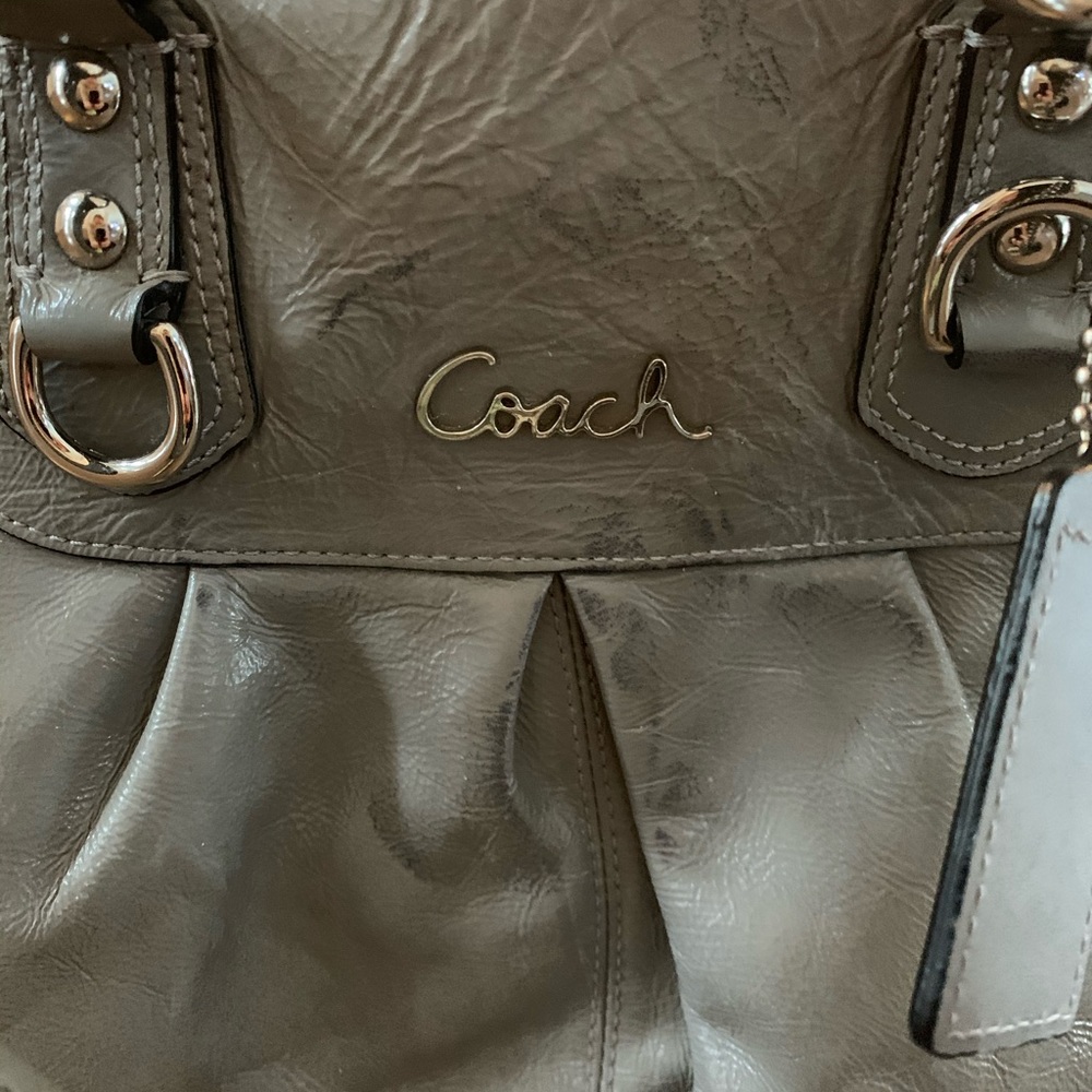 Authentic Coach bag - Picture 2 of 2